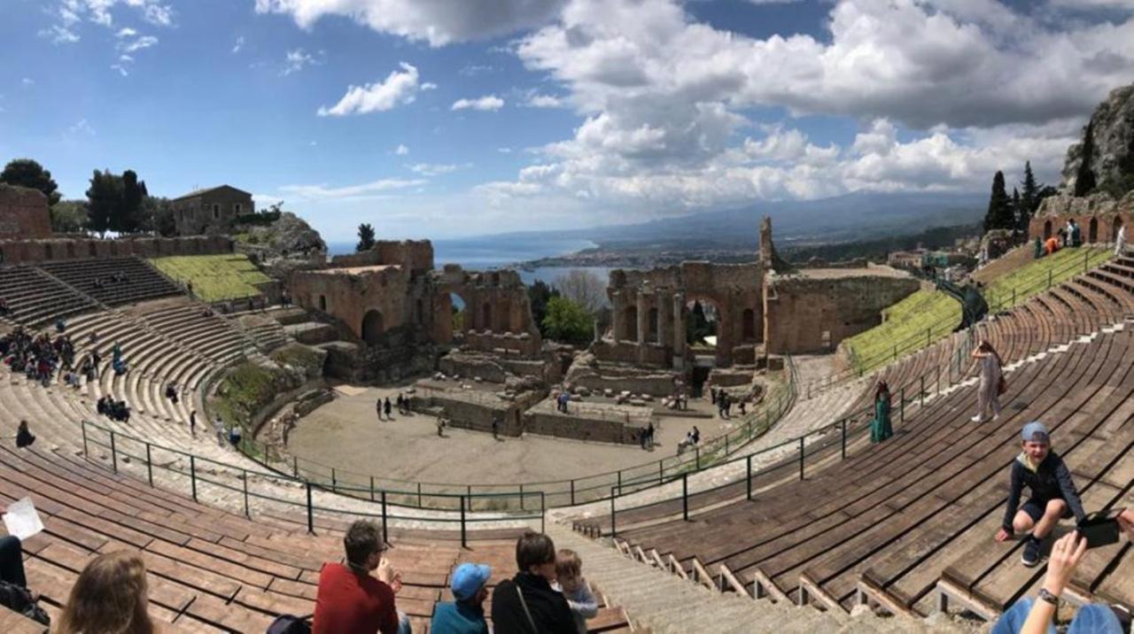 Il Cantone Del Faro Giardini Naxos Exterior foto